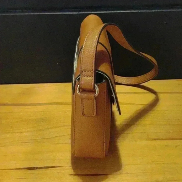 Nanette Lepore single light brown/tan satchel excellent used condition - Picture 3 of 7